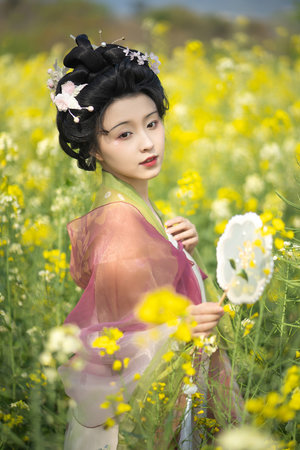 女主绑定做春梦系统的小说